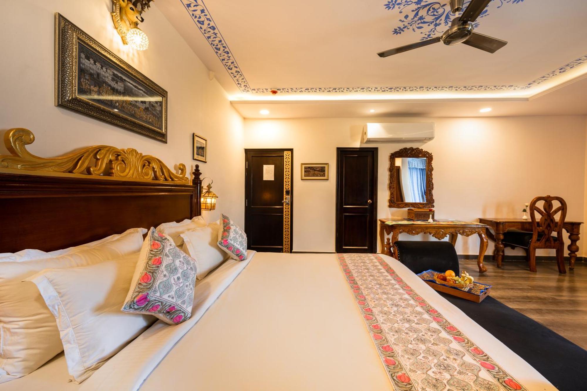 The Chronicles - Near The Lake Pichola Udaipur Exterior photo